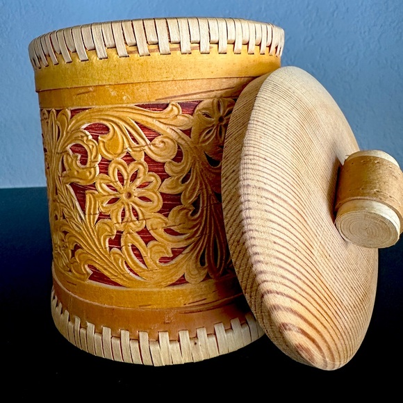 Other - Floral Birch Bark Basket Nature Made Hand Crafted 6”. X 4.5”